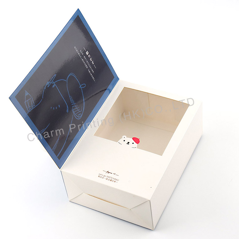 Cosmetic box